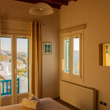 Апартаменты Sunset Breeze And *