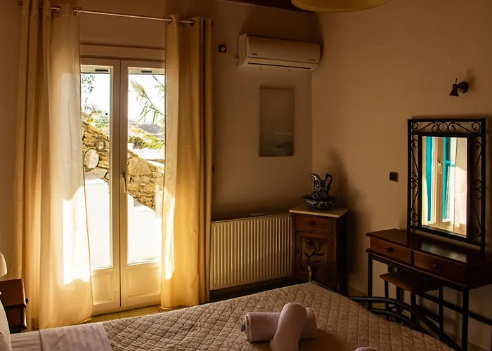 Sunset Breeze And * Τούρλος