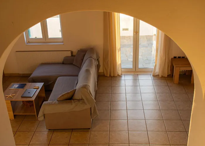 Sunset Breeze And 图罗斯